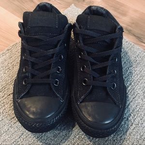 Black skater Converse